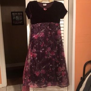 Girls holiday dress